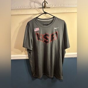 Nike Men's Dark Gray USA Graphic Tee, Size Large